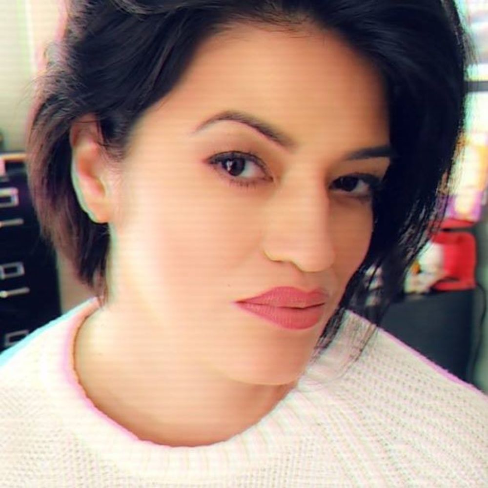 Meet your Posher, Julisa